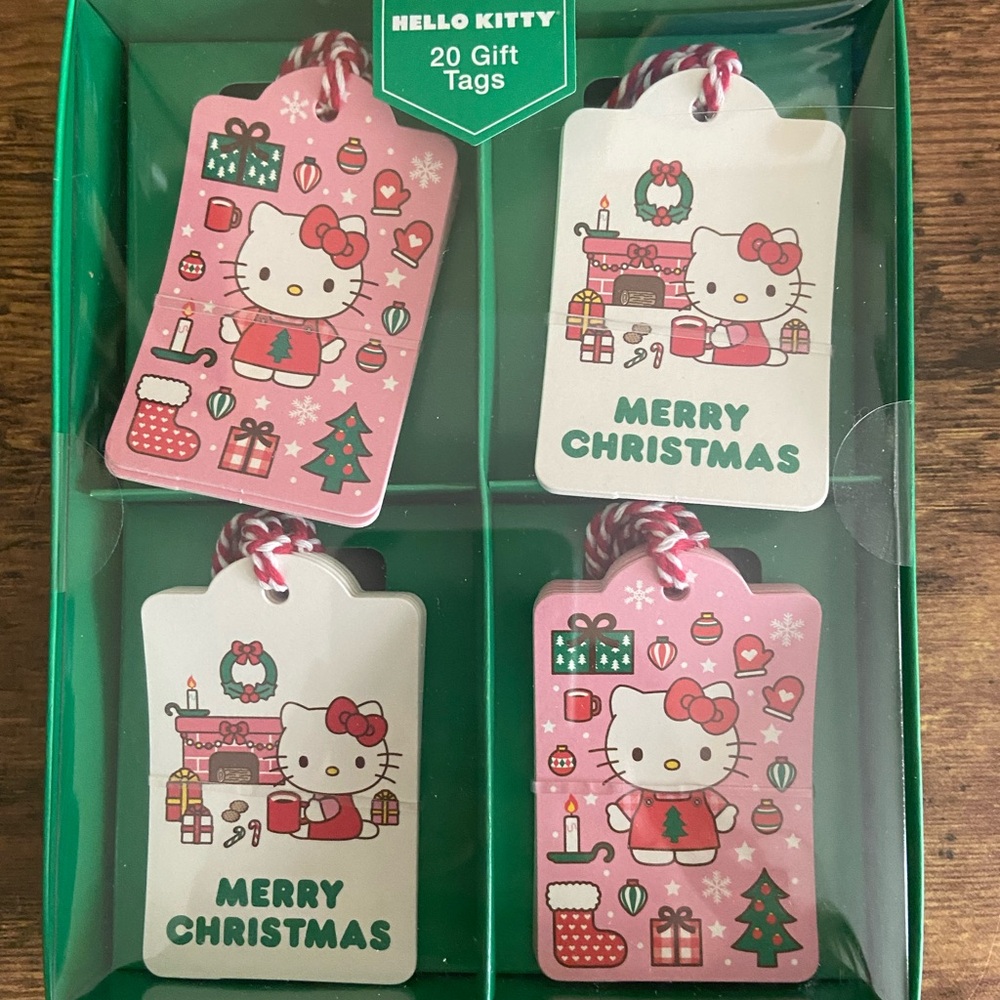 HELLO KITTY Holiday Gift Tags Pink and White with Strings Sanrio 2023 Green Box